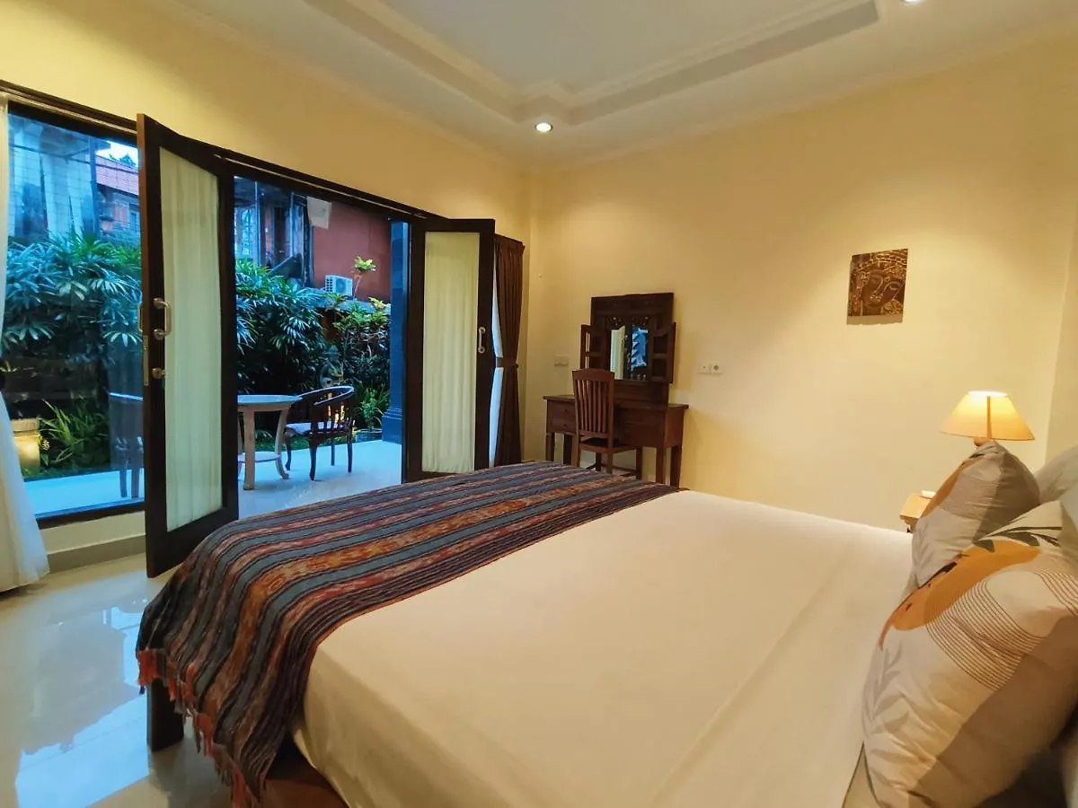 Warji House 1 Ubud Centre Гостевой дом