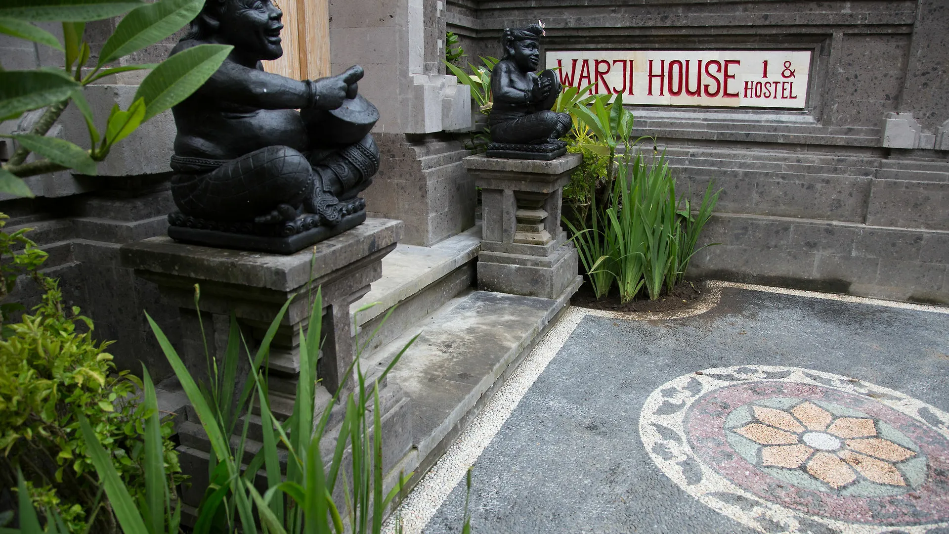 Warji House 1 Ubud Centre Гостевой дом